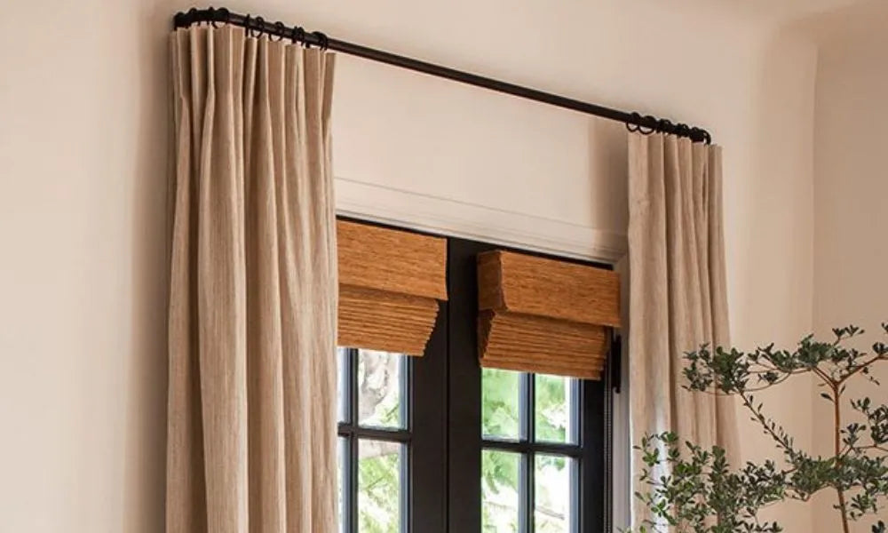 3 Tips for Decorating Windows With Iron Curtain Rods