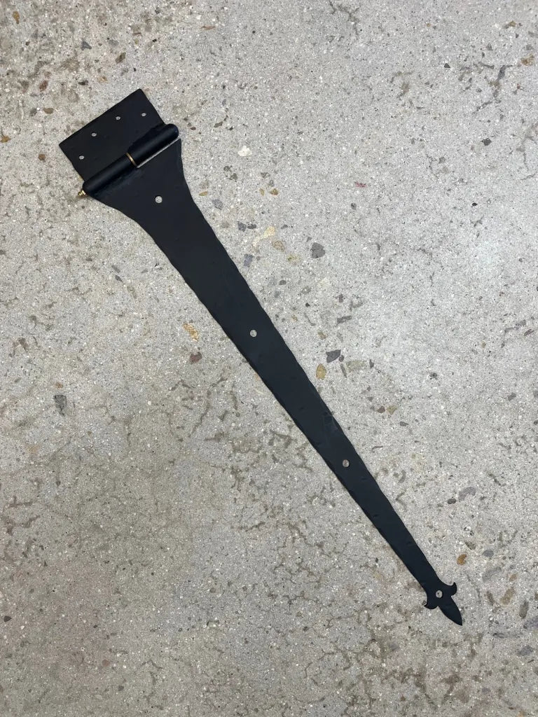 Fleur De Lis End Iron Strap Hinge