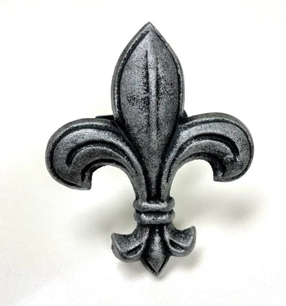 Fleur De Lis Medallion Tie Back
