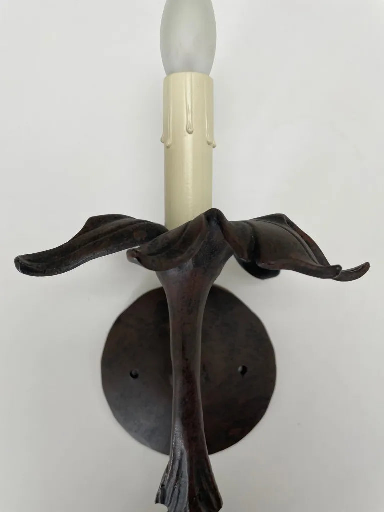 La Flora Una Sconce