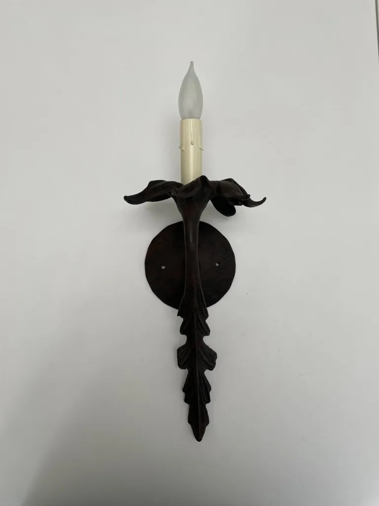 La Flora Una Sconce