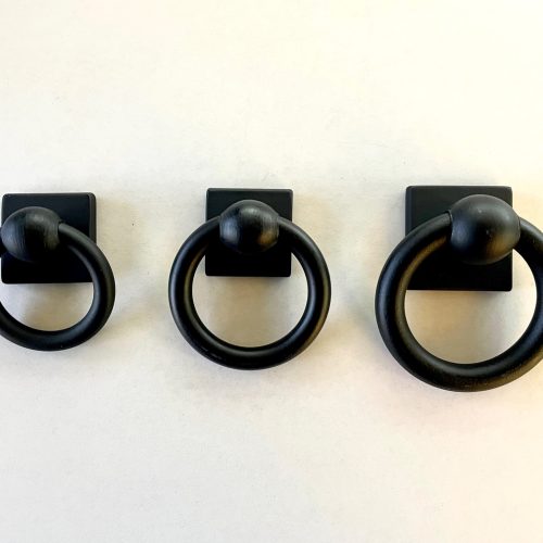 Small, Medium and Large Ring Pull with Square Plate